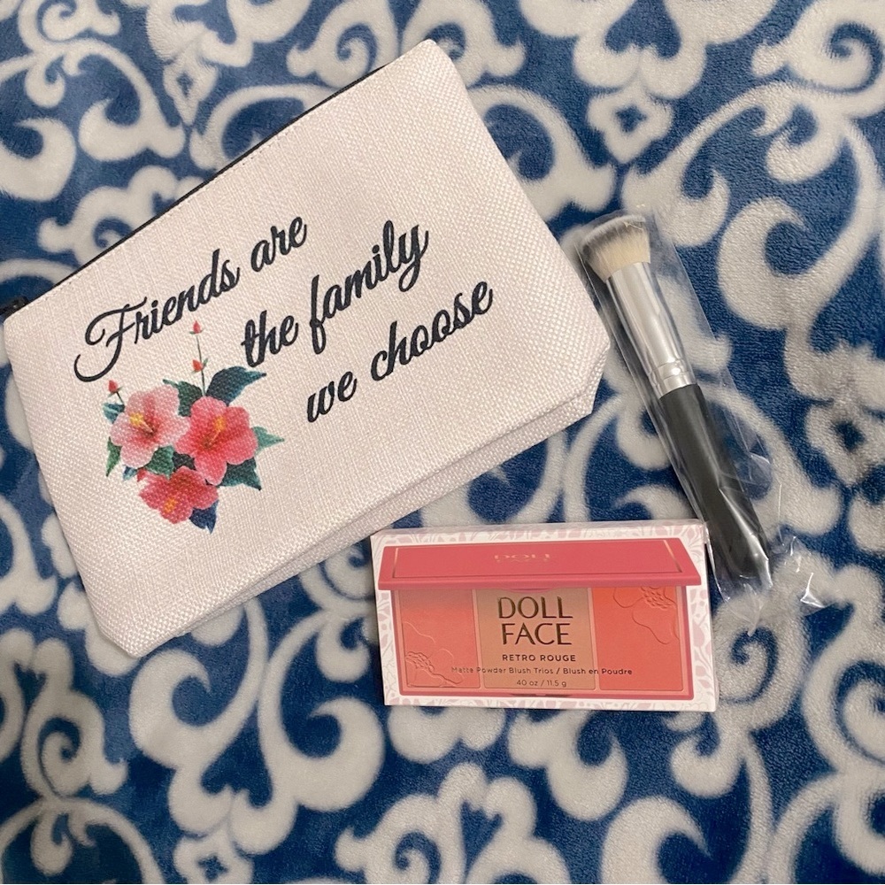 Doll face blush pallete, makeup bag & free face brush bundle
